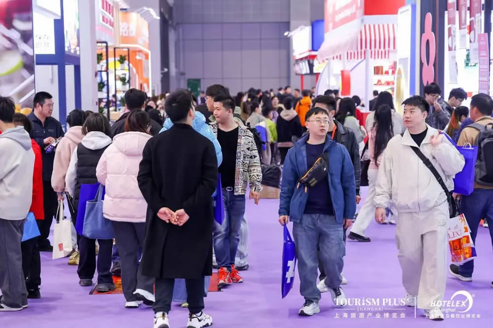 現(xiàn)場直擊｜開展首日萬戈展臺獲贊無數(shù)