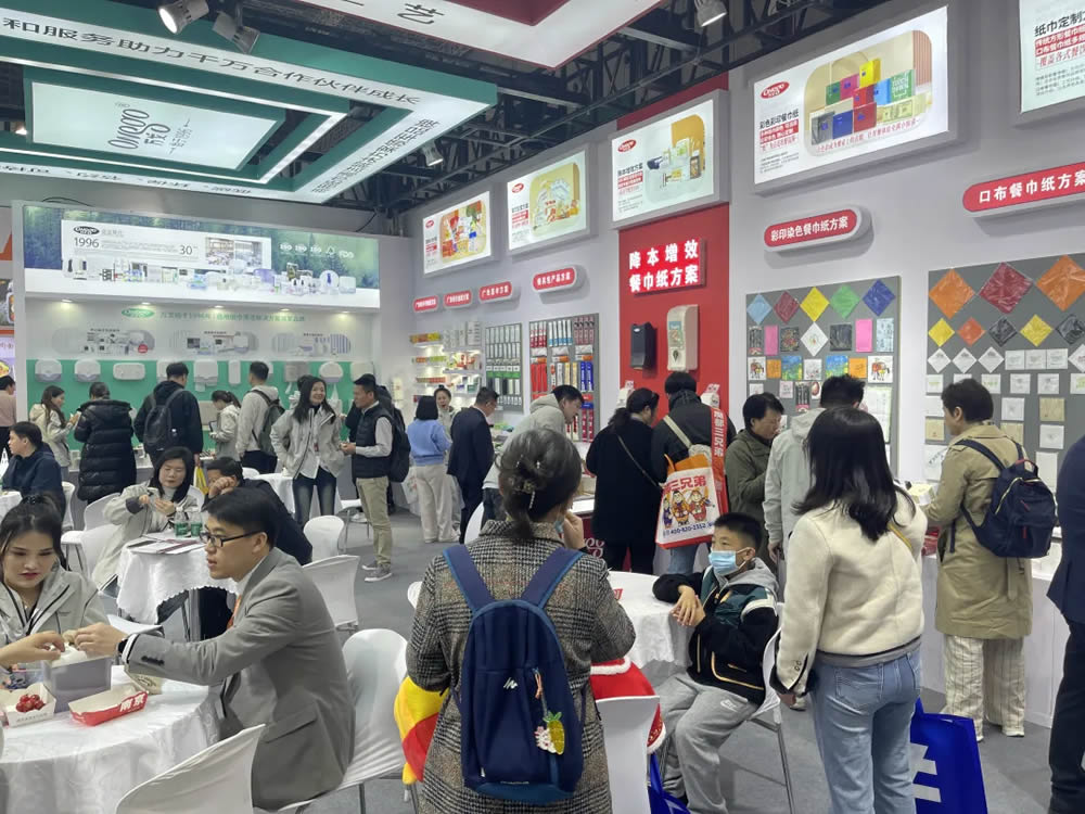 現(xiàn)場直擊｜開展首日萬戈展臺獲贊無數(shù)